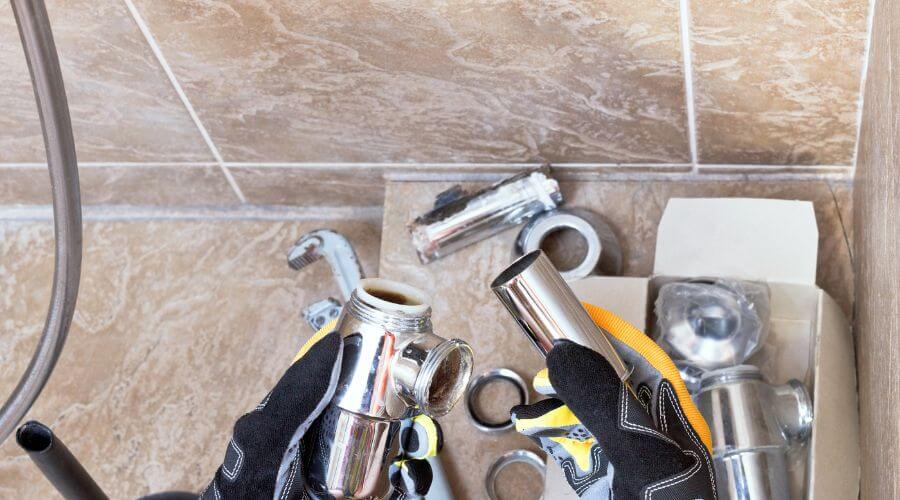 Expert flood damage restoration services in Cropsey, IL